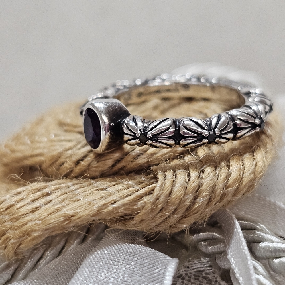 Dweck Diamonds Amethyst and Diamond Florette Ring - Picture 3 of 14